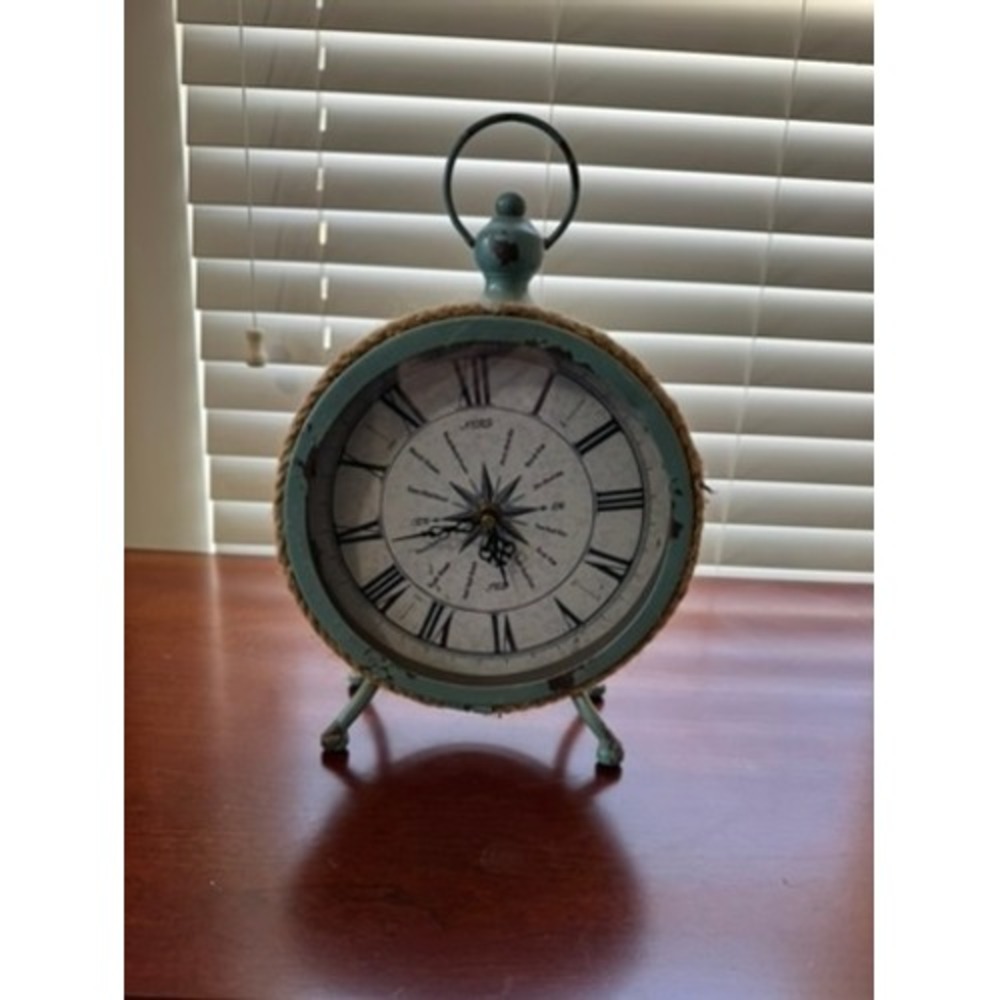 Vintage‎ Style Distressed Blue Metal Table Clock Rope Trim Compass Face 12.5in